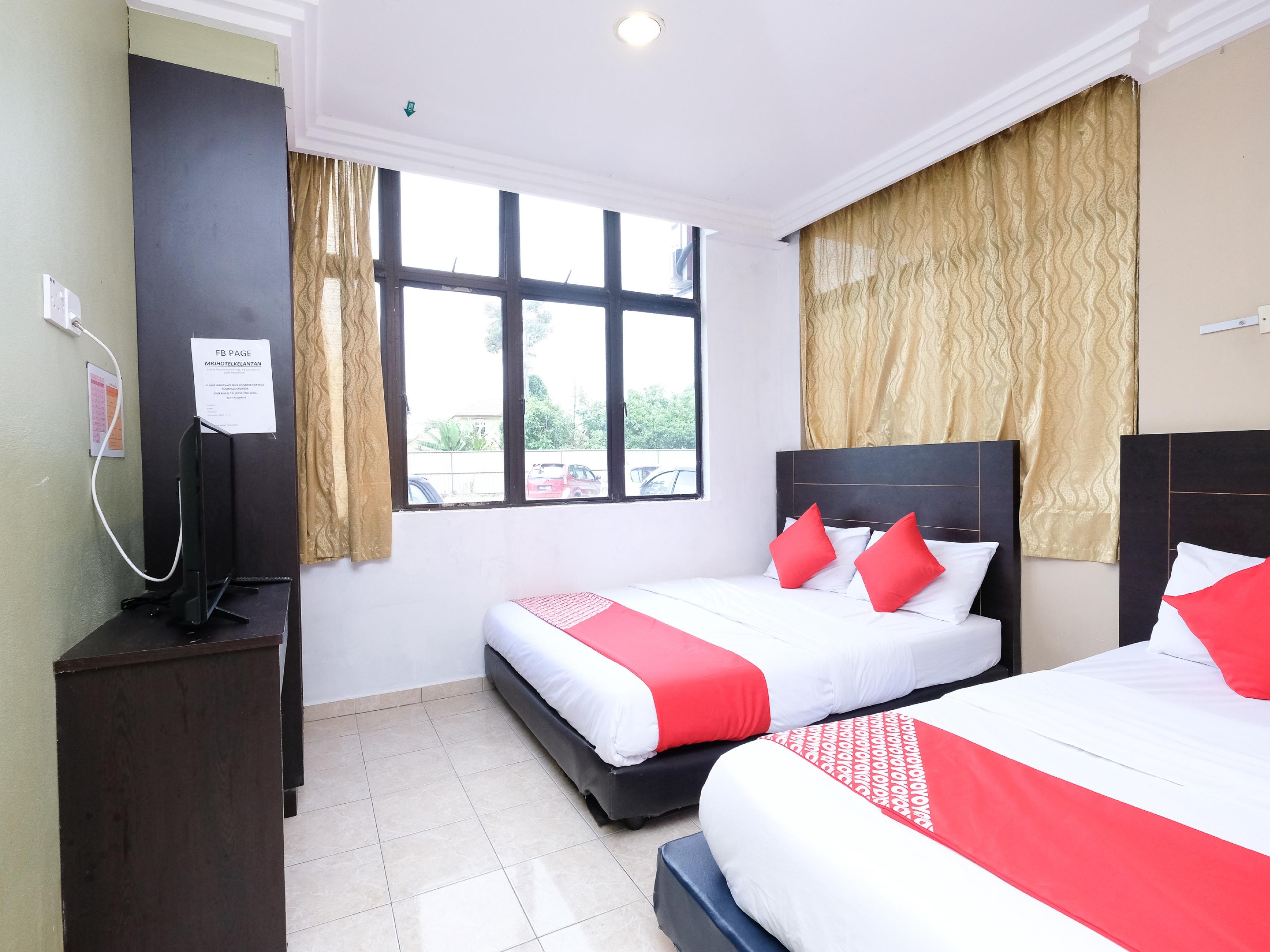 Oyo 717 Mr J Hotel Wakaf Che Yeh 2 Екстер'єр фото