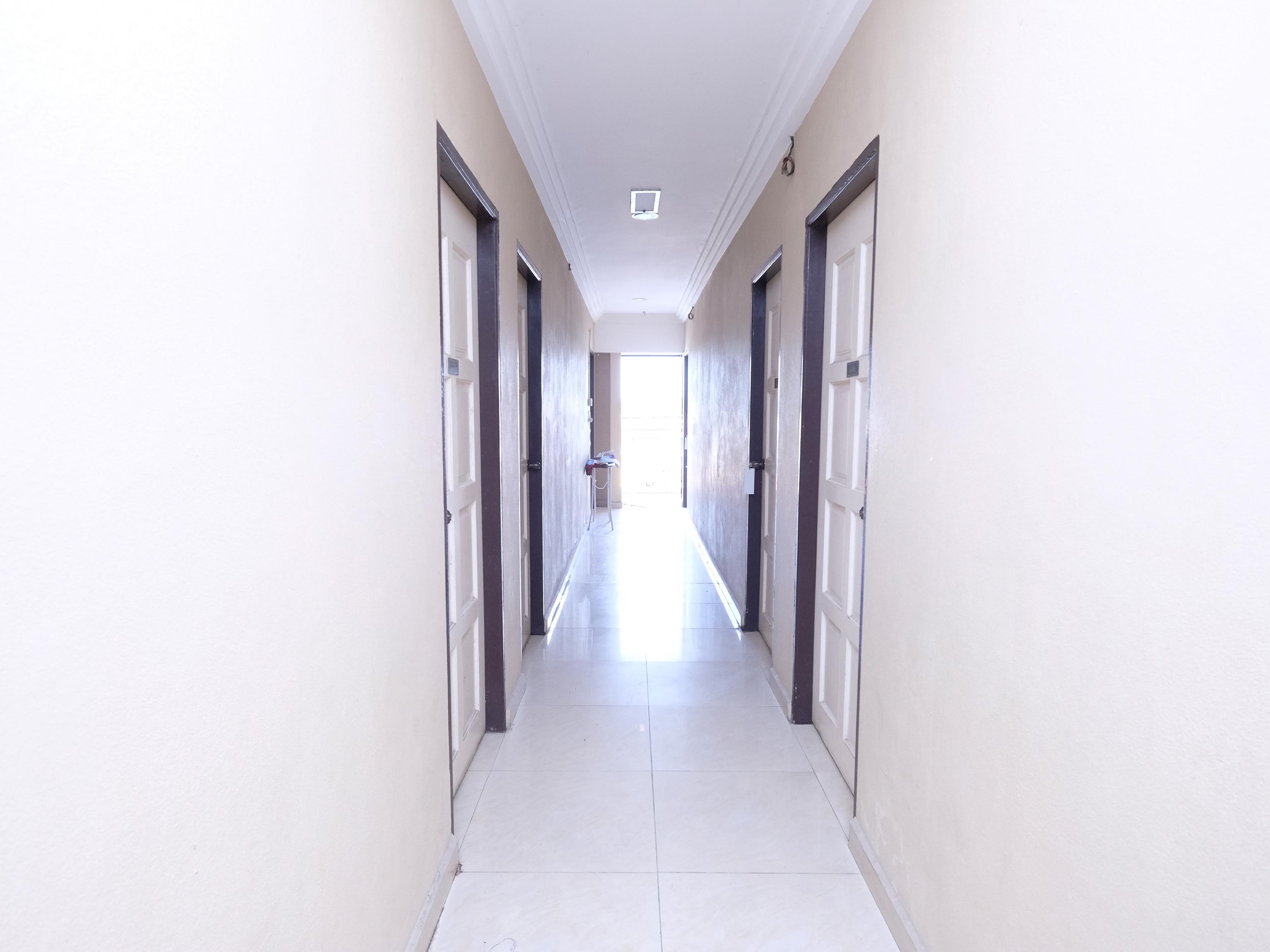 Oyo 717 Mr J Hotel Wakaf Che Yeh 2 Екстер'єр фото