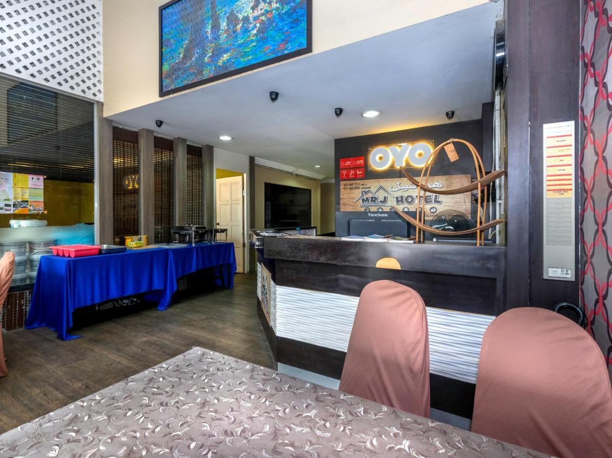 Oyo 717 Mr J Hotel Wakaf Che Yeh 2 Екстер'єр фото