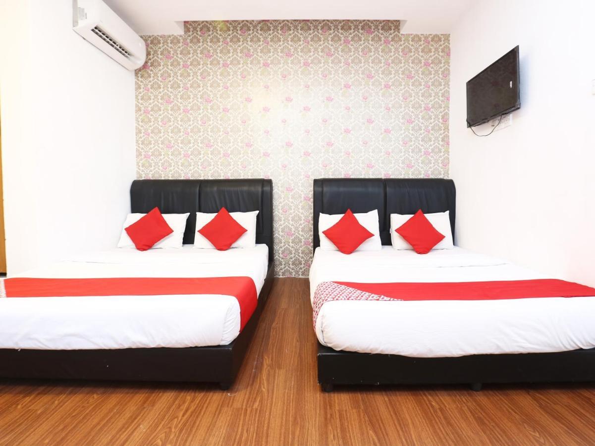 Oyo 717 Mr J Hotel Wakaf Che Yeh 2 Екстер'єр фото