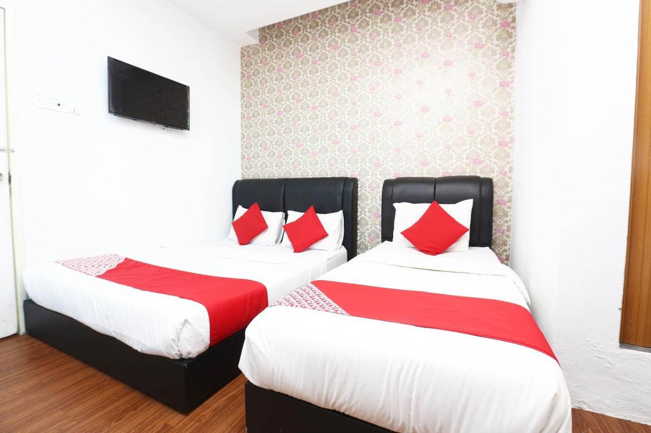 Oyo 717 Mr J Hotel Wakaf Che Yeh 2 Екстер'єр фото