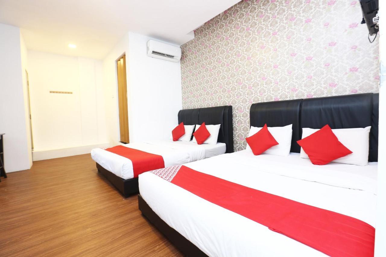 Oyo 717 Mr J Hotel Wakaf Che Yeh 2 Екстер'єр фото