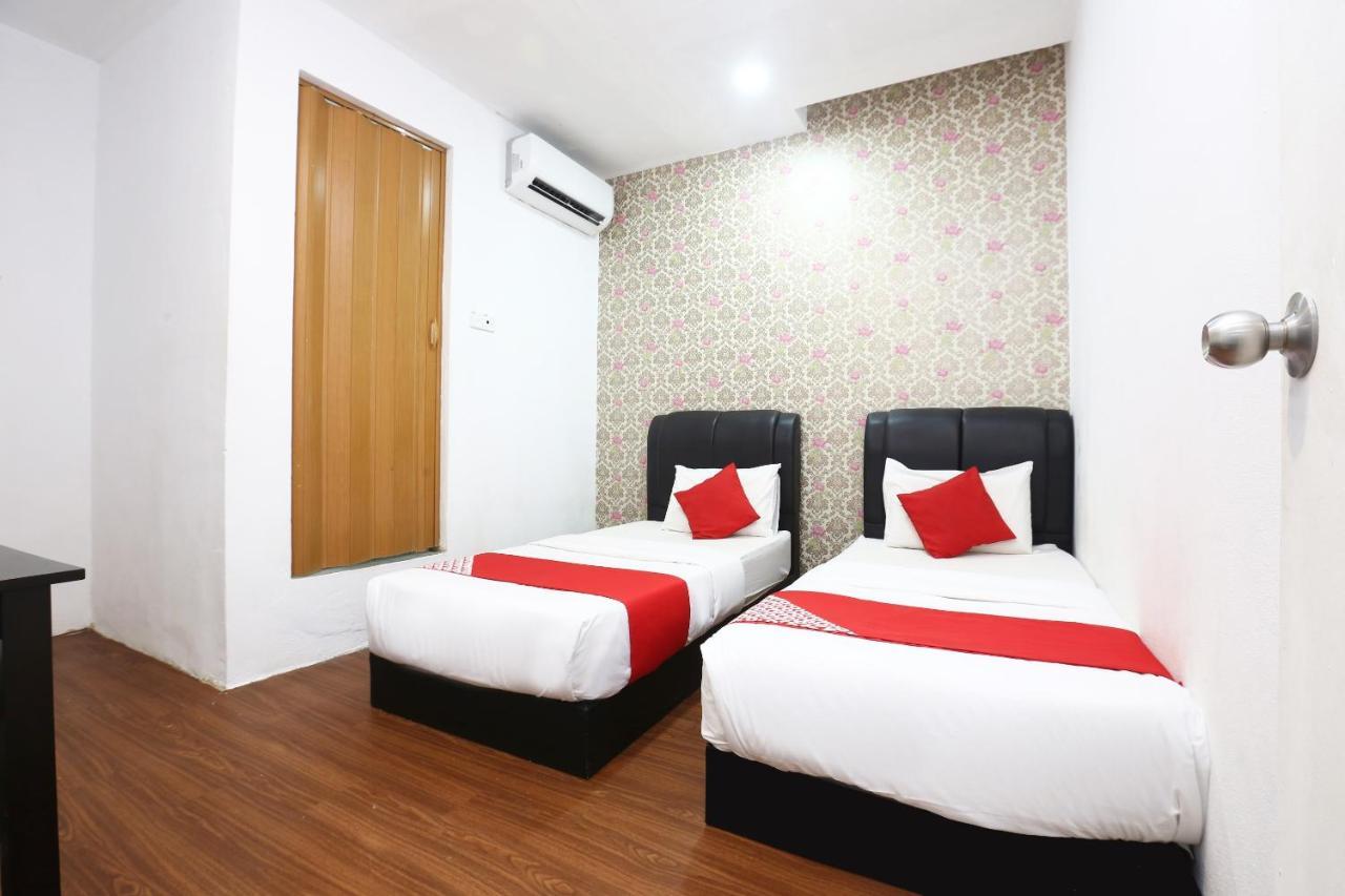 Oyo 717 Mr J Hotel Wakaf Che Yeh 2 Екстер'єр фото